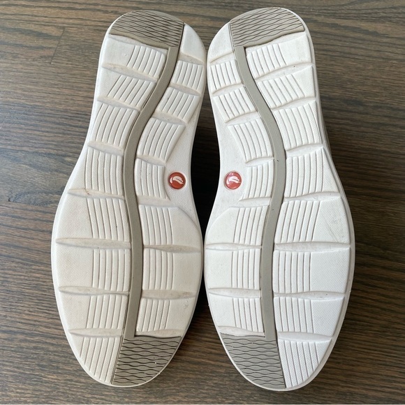 CLARKS UNSTRUCTED UN ADOBE FORM Lace Sand Textile Mens shoes size 9 - Picture 10 of 11